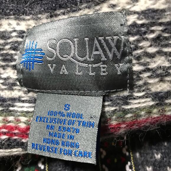 Vintage 80s wool fair isle Nordic snowflake grey womens S cardigan pewter clasps - Picture 3 of 13